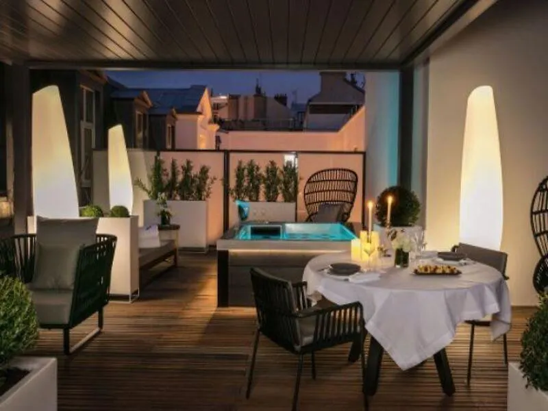 Niepce Paris, Curio Collection By Hilton Hotel Parijs