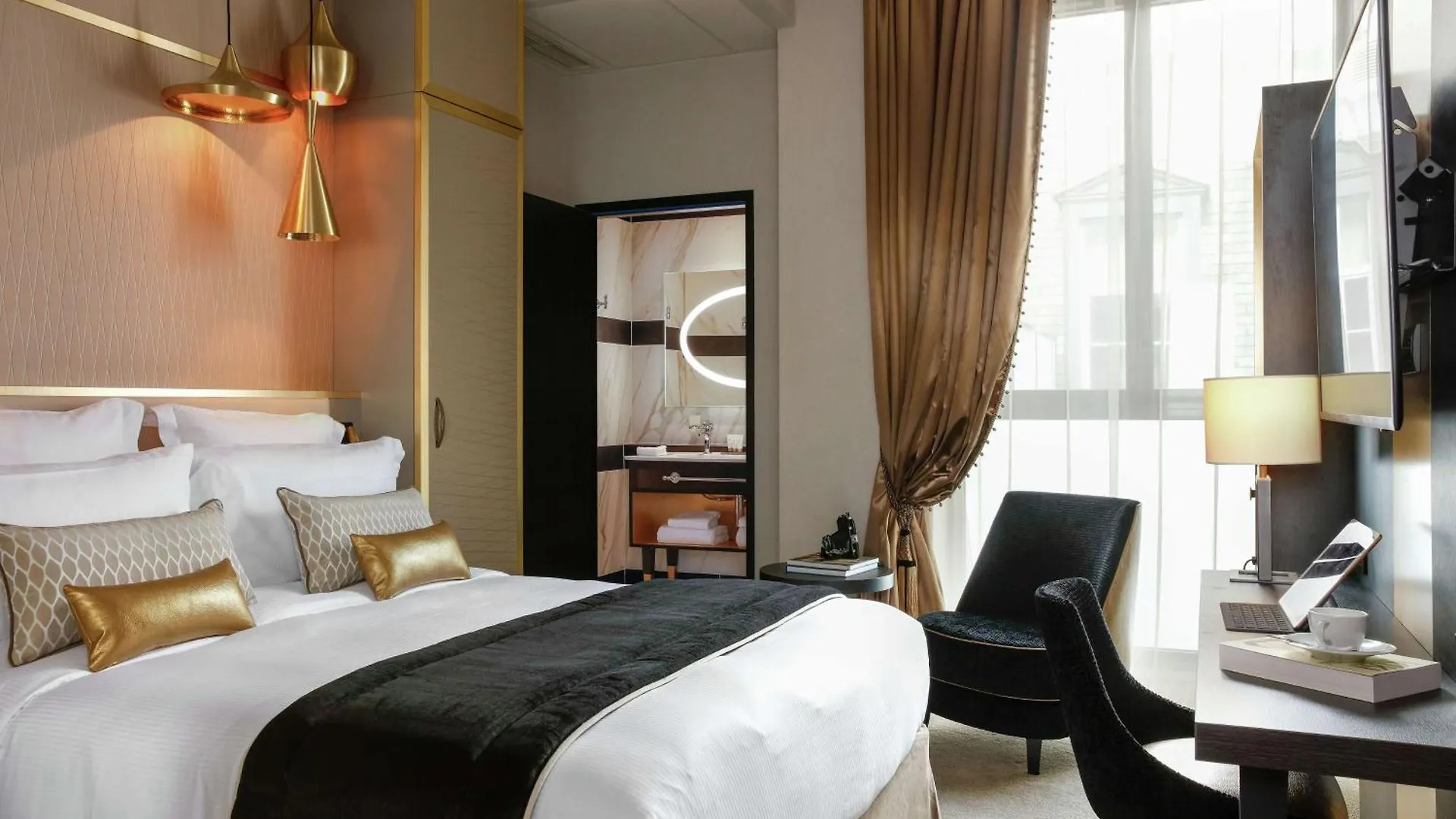 Hotel Niepce Paris, Curio Collection By Hilton