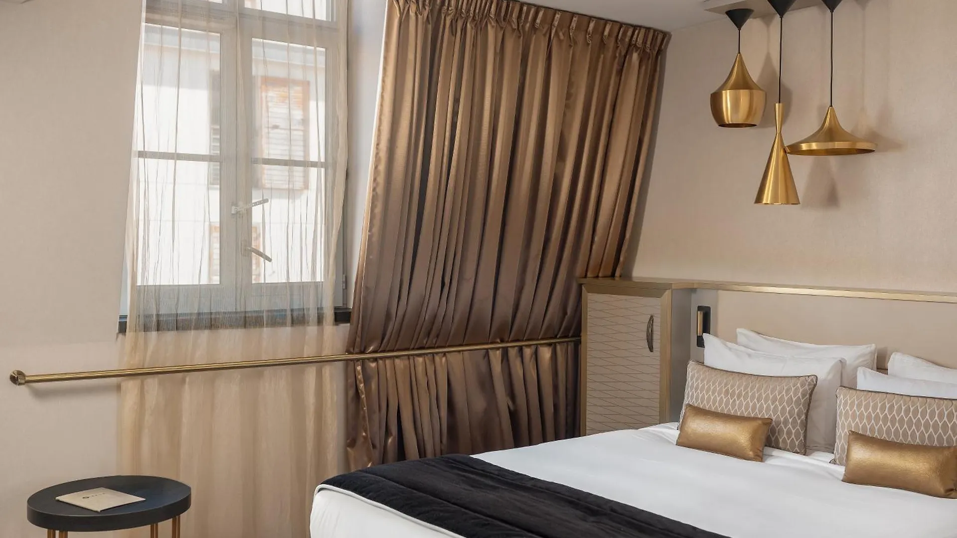 Niepce Paris, Curio Collection By Hilton Hotel 4*