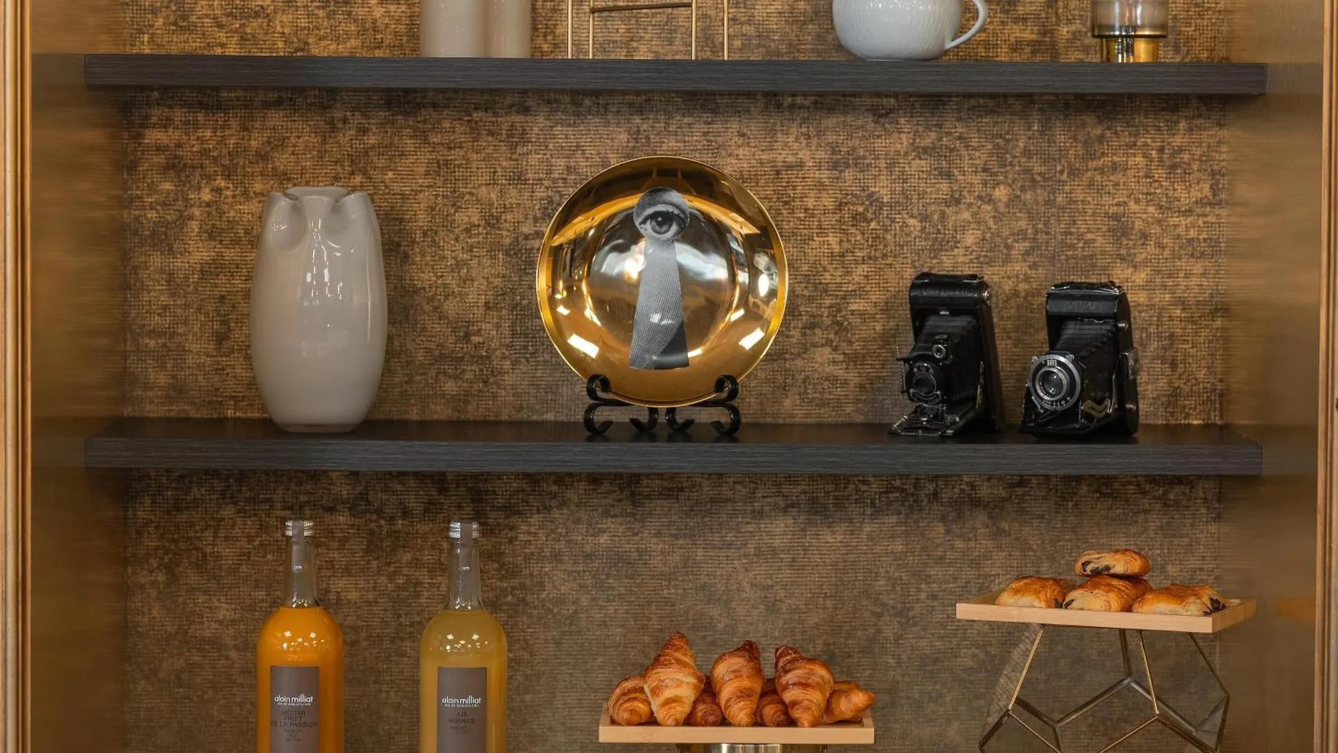 Niepce Paris, Curio Collection By Hilton Hotel Parigi