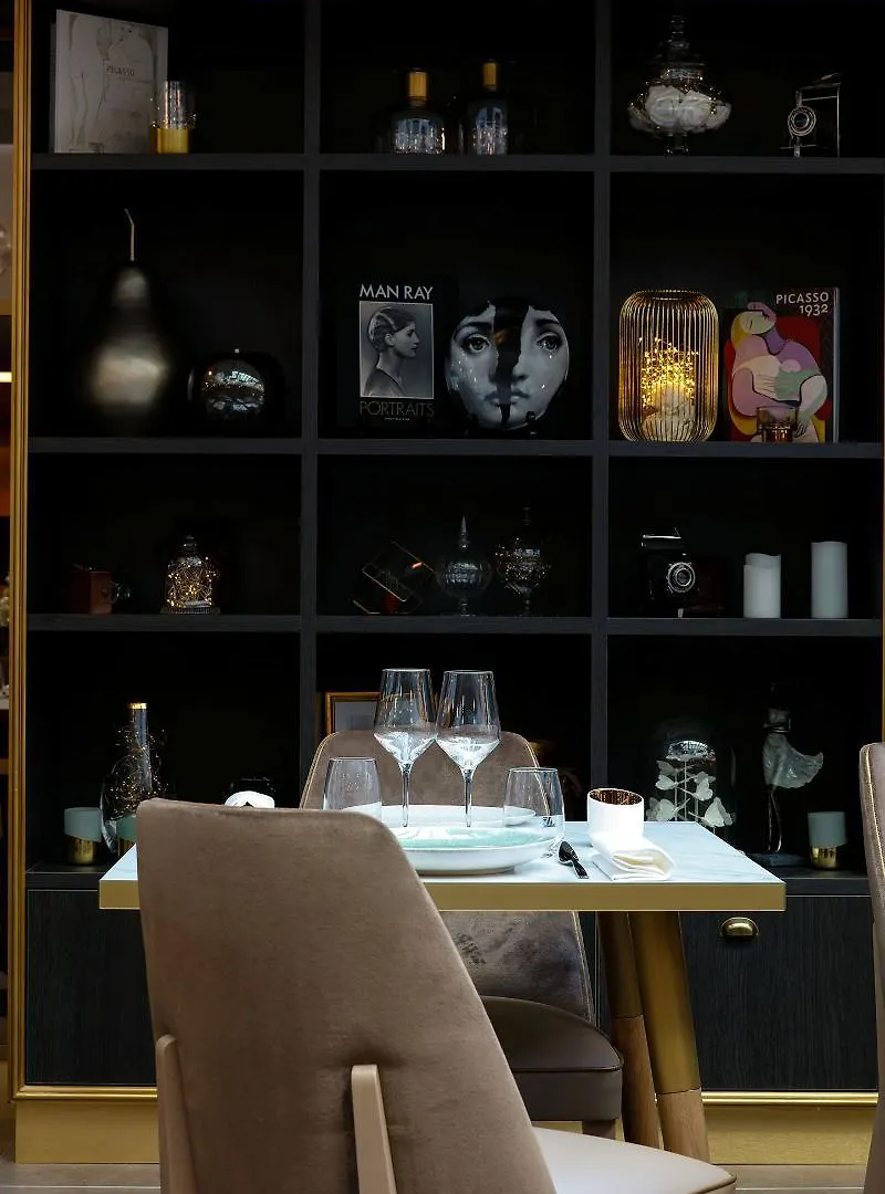 Niepce Paris, Curio Collection By Hilton 4*