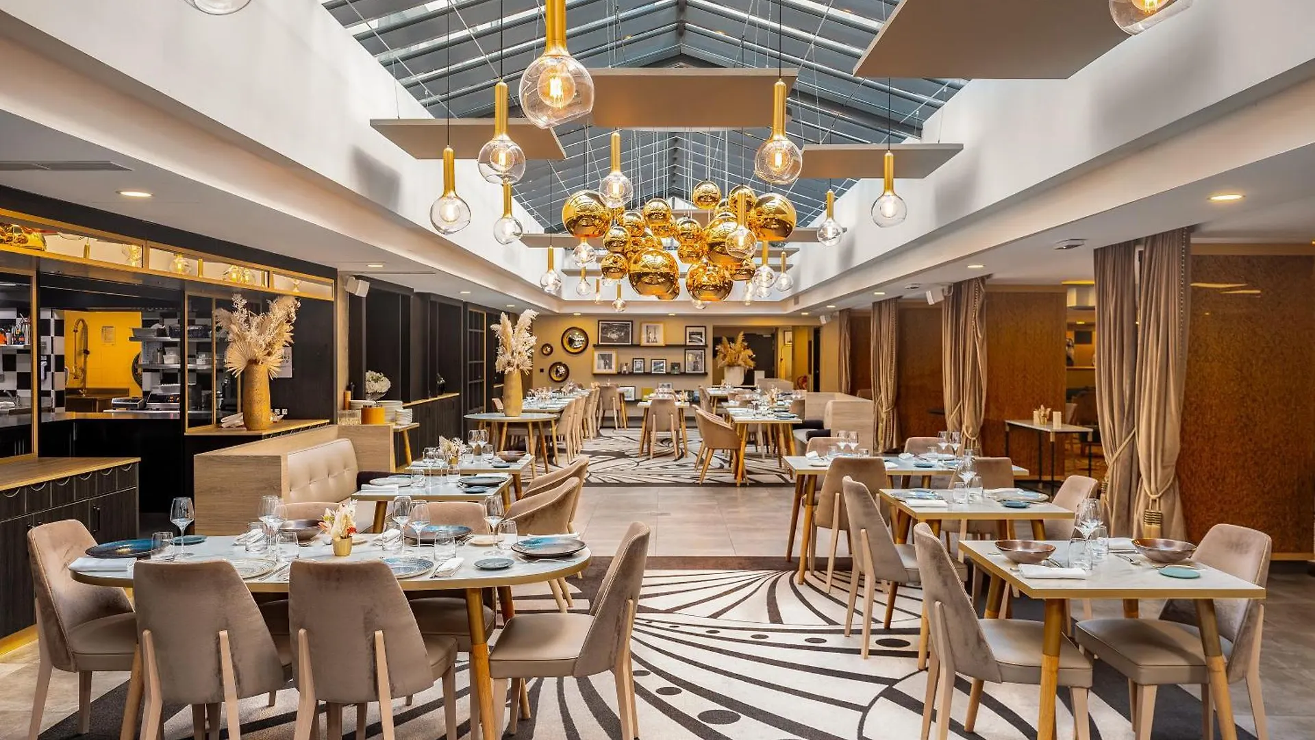 Niepce Paris, Curio Collection By Hilton